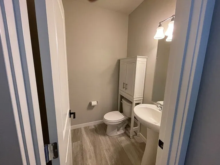 13420 Manor Way #B2 — Photo 11