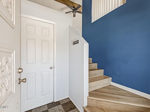 5th image of 1905 E UNIVERSITY Drive #D216