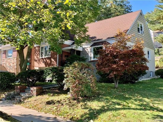 126 Lincoln Ave Yonkers Ny 10704 Zillow