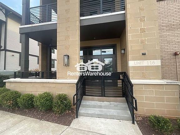 2nd image of 2401 Euclid Ave Unit 116