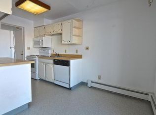 2400 Barrow St APT 103, Anchorage, AK 99503