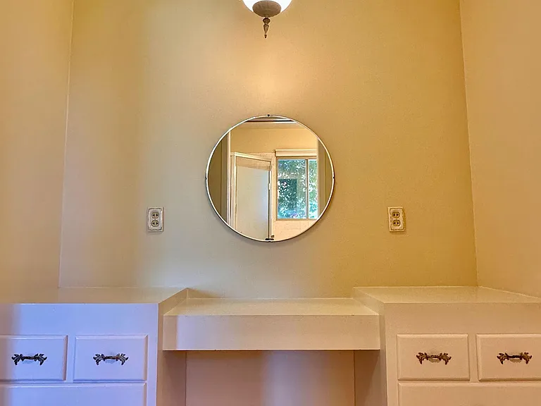 16107 Bitney Springs Rd — Photo 32