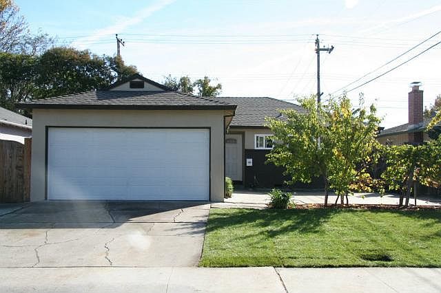 1st image of 3410 Laguna Ct