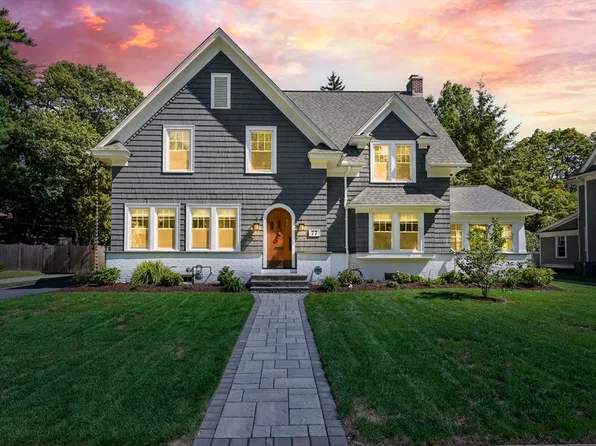 77 Longmeadow St, Longmeadow, MA 01106