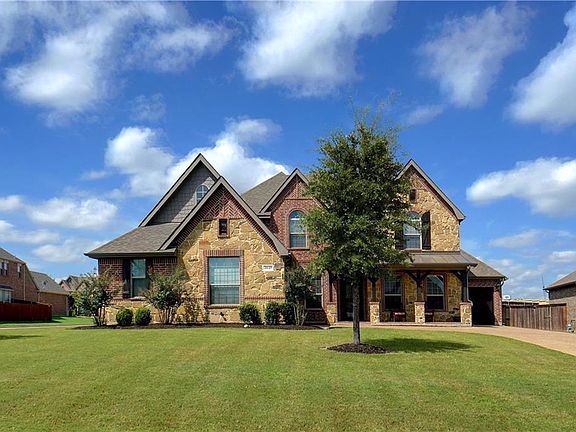 2nd image of 2637 Highlands Ct
