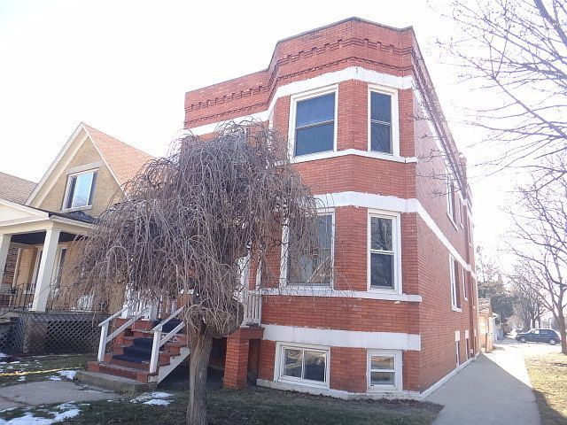 1st image of 5041 W 22nd Pl