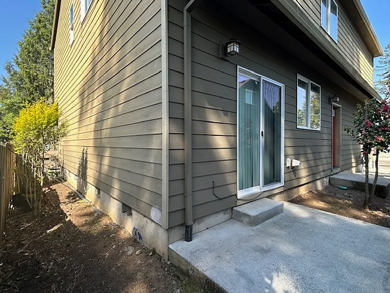 3745-3749 SE 127th Pl — Photo 34