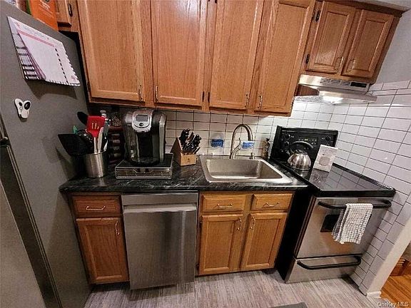 2nd image of 24 Manor Dr #1