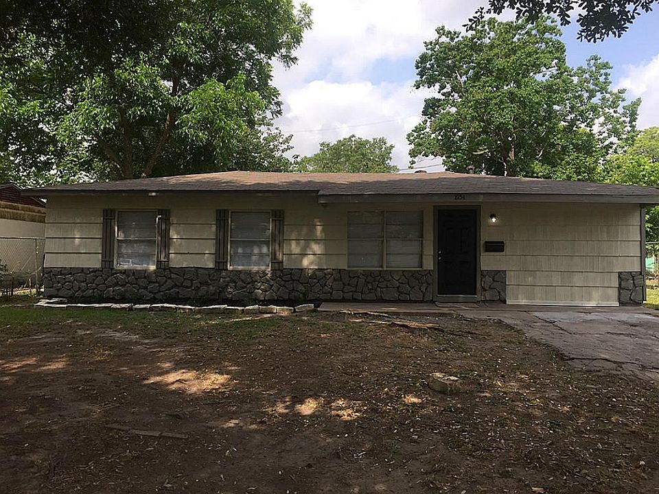 1st image of 8154 Rockford Dr
