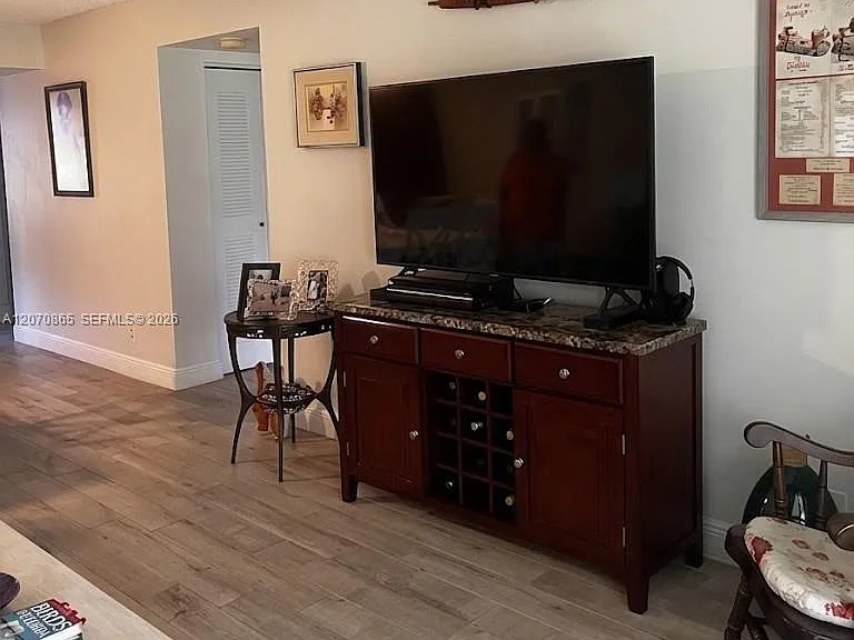 6936 Huntington Ln #103 — Photo 7