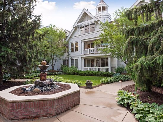 205 Mill St #S203, Excelsior, MN 55331