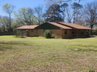 512 E Lane St, Quitman, TX 75783
