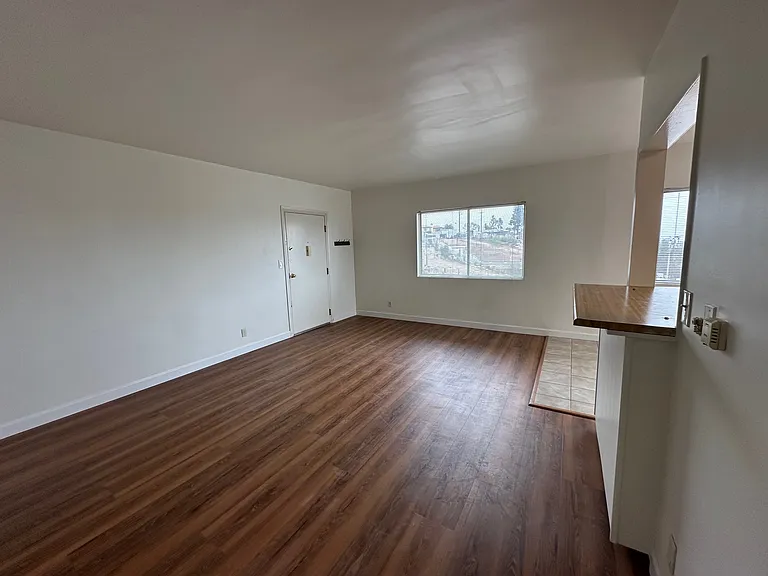 840 Haverford Ave #7 — Photo 5