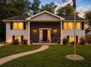 2731 40th Pl, Highland, IN 46322
