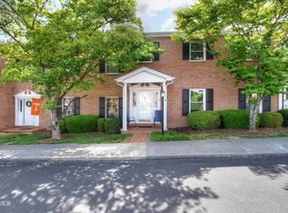 2734 Oakland Ave #B9, Johnson City, TN 37601