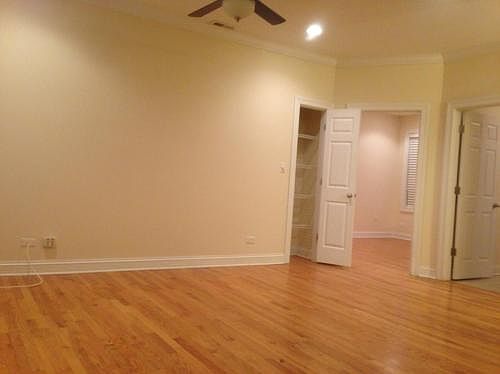 2nd image of 4954 N Spaulding Ave APT B