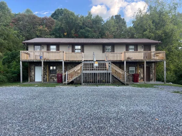 Elliott and Scott Circle, 113, 113 Elliott And Scott Cir APT 3, Johnson City, TN 37604