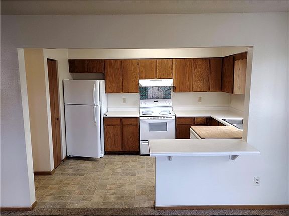 5th image of 821 N 2nd Street #821-835