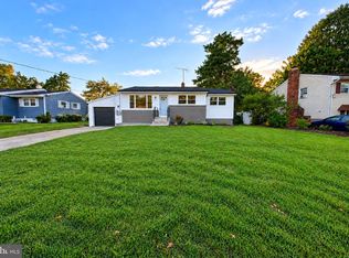 11 Barclay Dr, Turnersville, NJ 08012