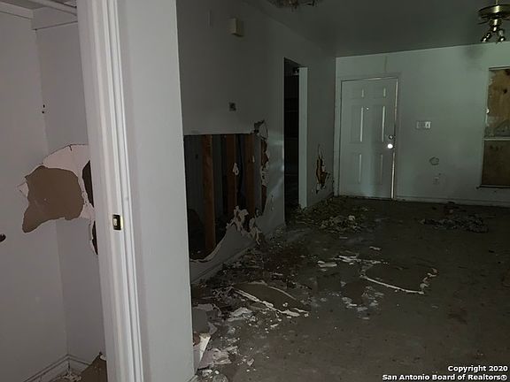 5th image of 614 J St