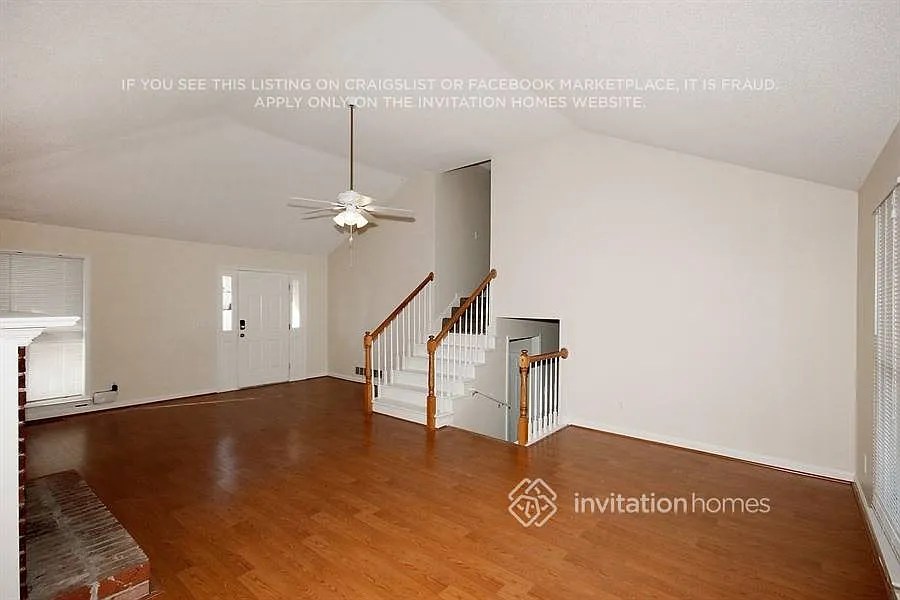 608 Caliber Ct Woodstock, GA 30188 — Photo 2