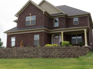 7620 Crestline Rd, Louisville, KY 40214