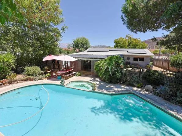 9616 Petite Ln, Lakeside, CA 92040