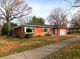 489 Woodside Ter, Madison, WI 53711