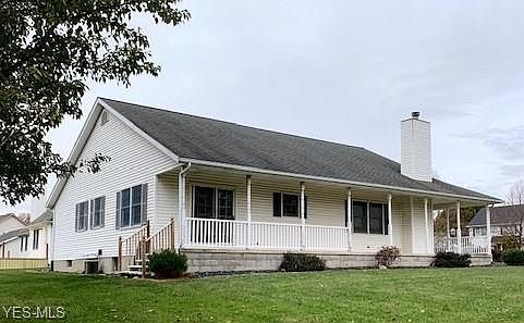 3rd image of 2004 Hiram Ct