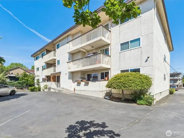 2031 NW 59th Street #301, Seattle, WA 98107