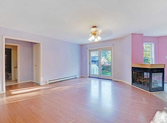 4th image of 1380 Waterview Dr