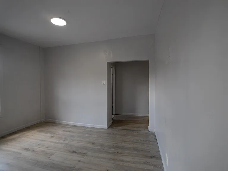 1400 Beach Ave #2 — Photo 7