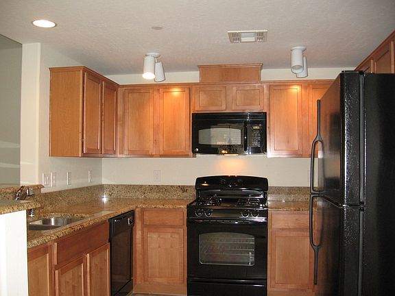 2nd image of 6868 Sky Pointe Dr Unit 1037