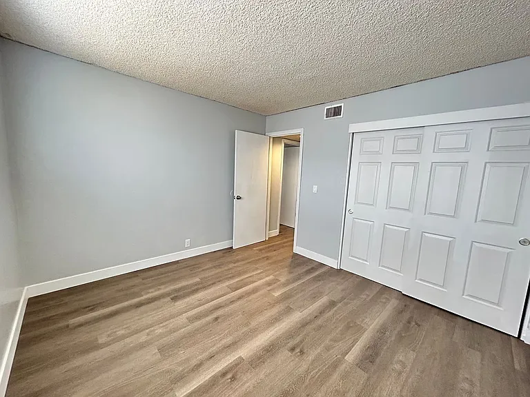 575 S Royal Crest Cir #8 — Photo 9