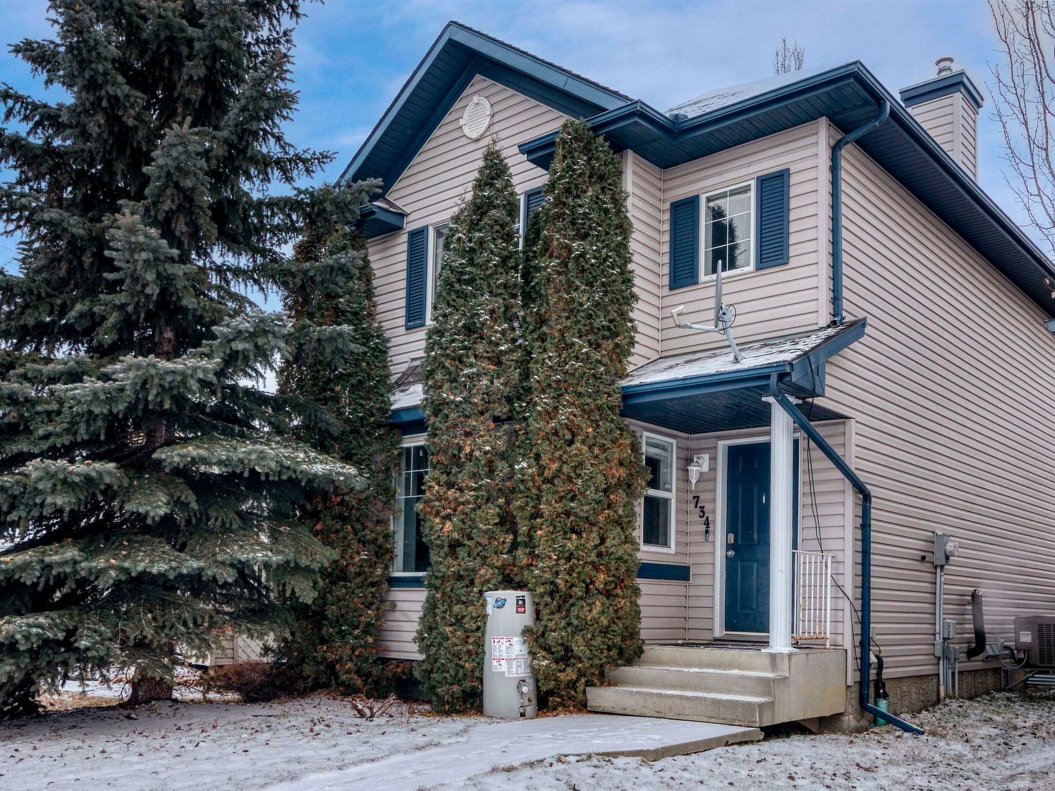 734 88a St SW, Edmonton, AB T6X 1C4 Zillow