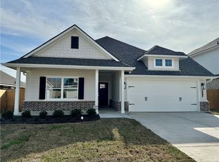 3016 Teller Dr, Bryan, TX 77808