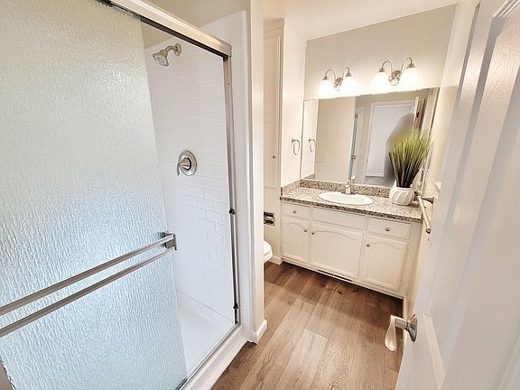 5th image of 135 Acalanes Dr APT 3
