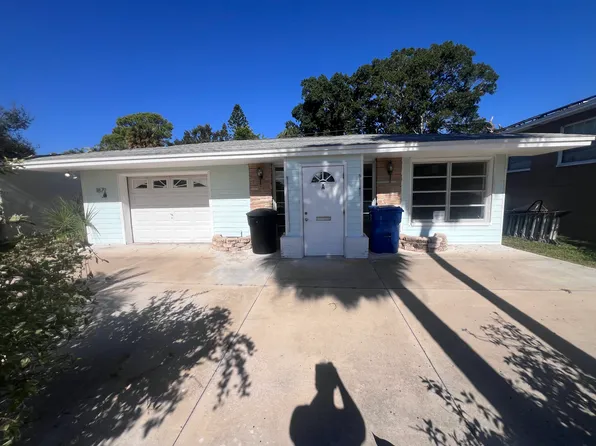 1879 New Hampshire Ave NE #B, Saint Petersburg, FL 33703