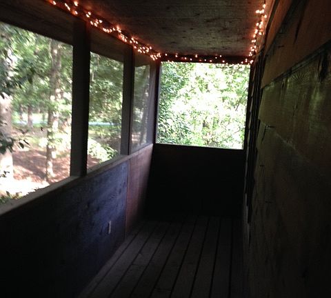 upper level screen porch