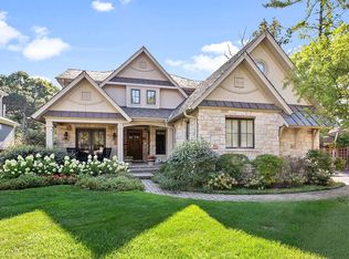 1115 Warrington Rd, Deerfield, IL 60015