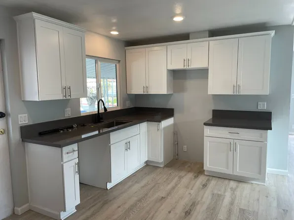 1455 S State St Space 28, Hemet, CA 92543