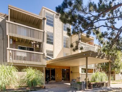 1300 S Parker Road #288, Denver, CO, 80231