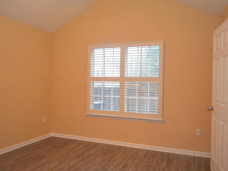 Master bedroom Main/ground/1st floor