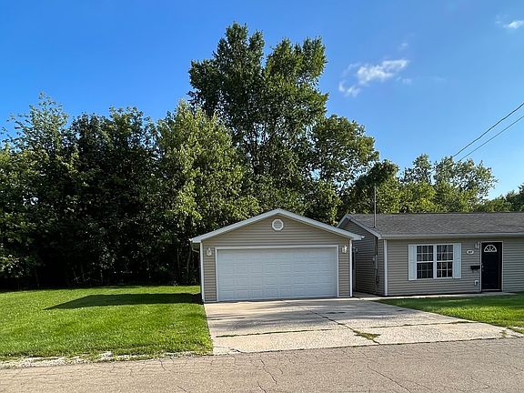 2nd image of 227 Anita Dr