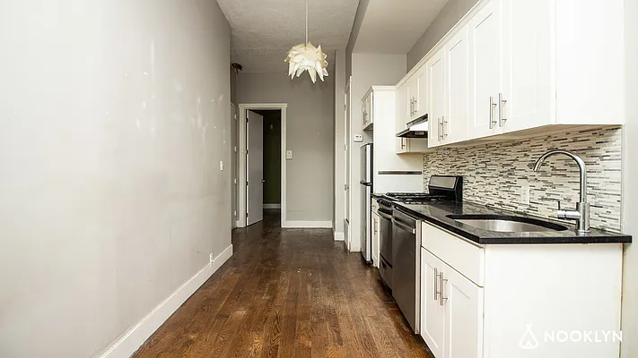 Rented by Nooklyn NYC LLC | media 36