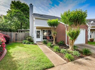 1605 Buckingham Pl, Woodstock, GA 30188