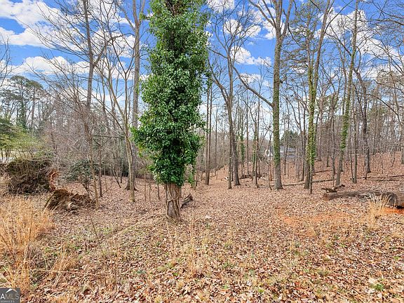 3rd image of 0 NW Mountain View Dr