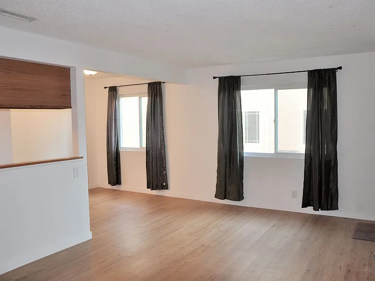 1189 W Sierra Madre Ave #3 — Photo 7
