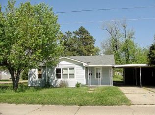 312 Legion St, Kennett, MO 63857