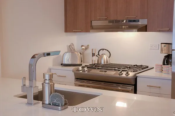 Rented by Town Residential | media 6